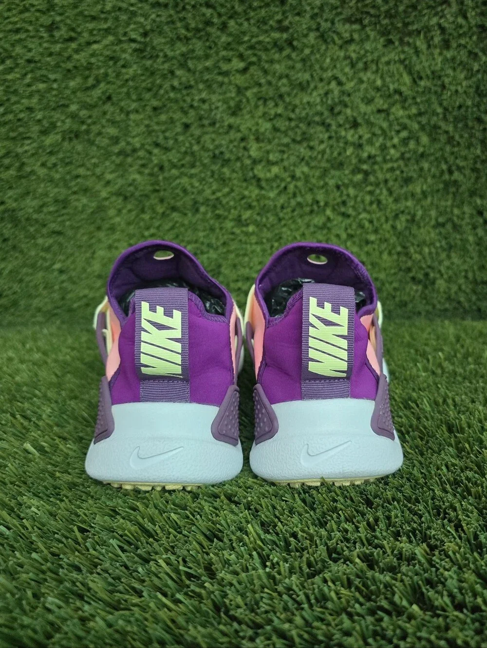 Nike Huarache Extreme GS 'Pink Citron'